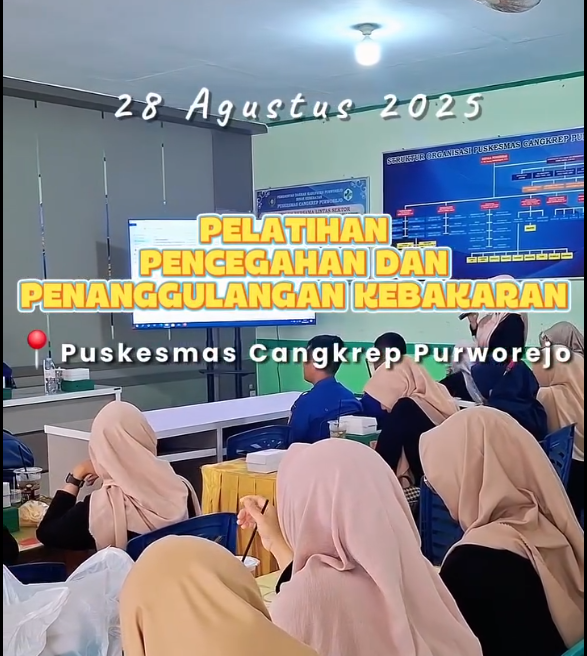 Sosialisasi dan Pelatihan Pencegahan dan Penanggulangan Kebakaran oleh Damkar Purworejo.